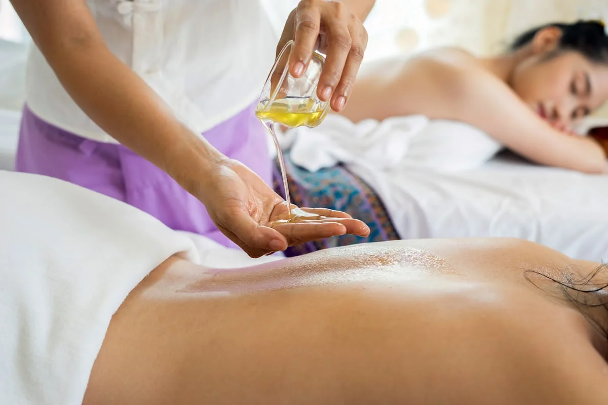 Masszázsolajos spa kezelés